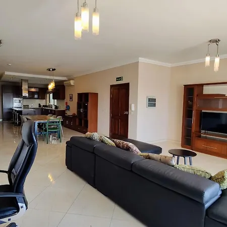 Magic Sea Views& Jacuzzi Holiday Sliema