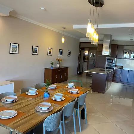 Magic Sea Views& Jacuzzi Holiday Sliema