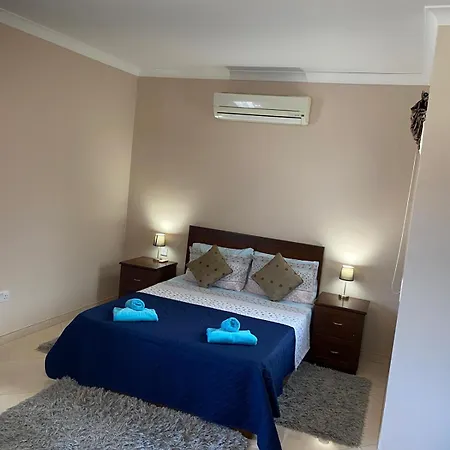 Magic Sea Views& Jacuzzi Holiday Apartment *