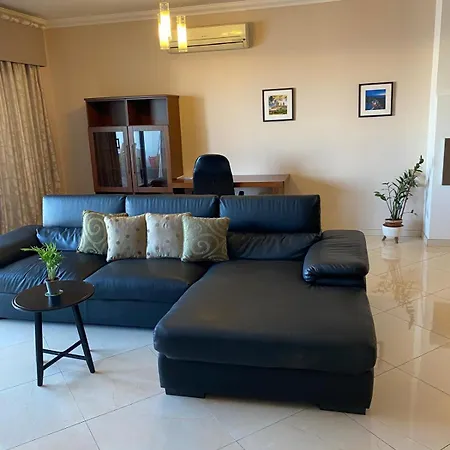 Magic Sea Views& Jacuzzi Holiday Apartment