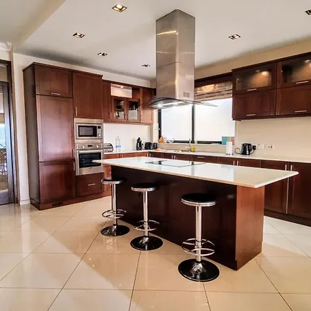 Magic Sea Views& Jacuzzi Holiday Apartman Sliema
