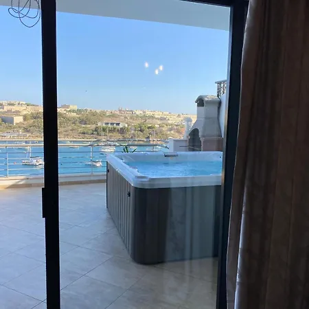 Apartman Magic Sea Views& Jacuzzi Holiday